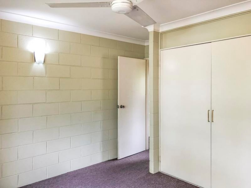 2/72 Leamington Street, Berserker QLD 4701